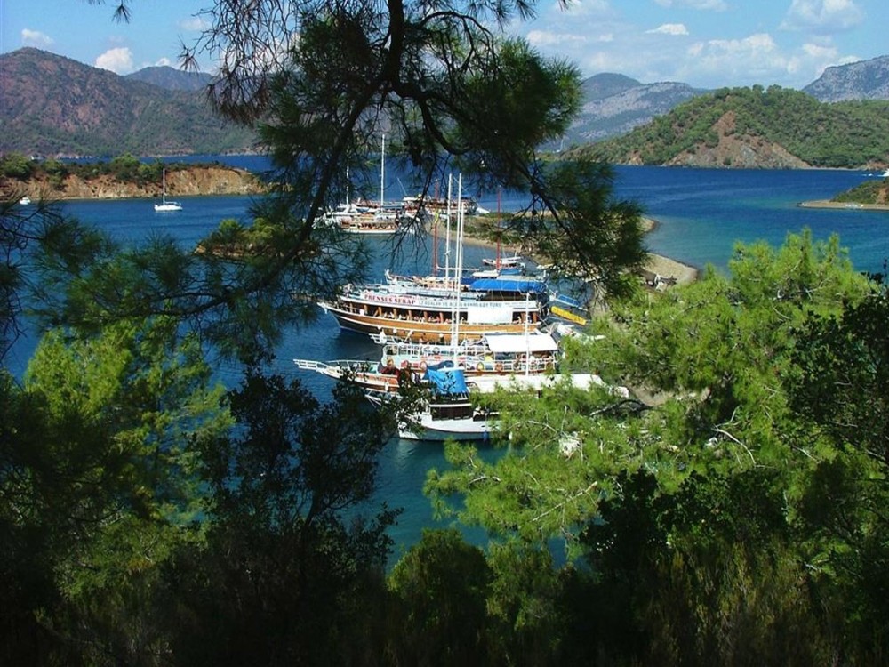 Is Marmaris worth visiting?