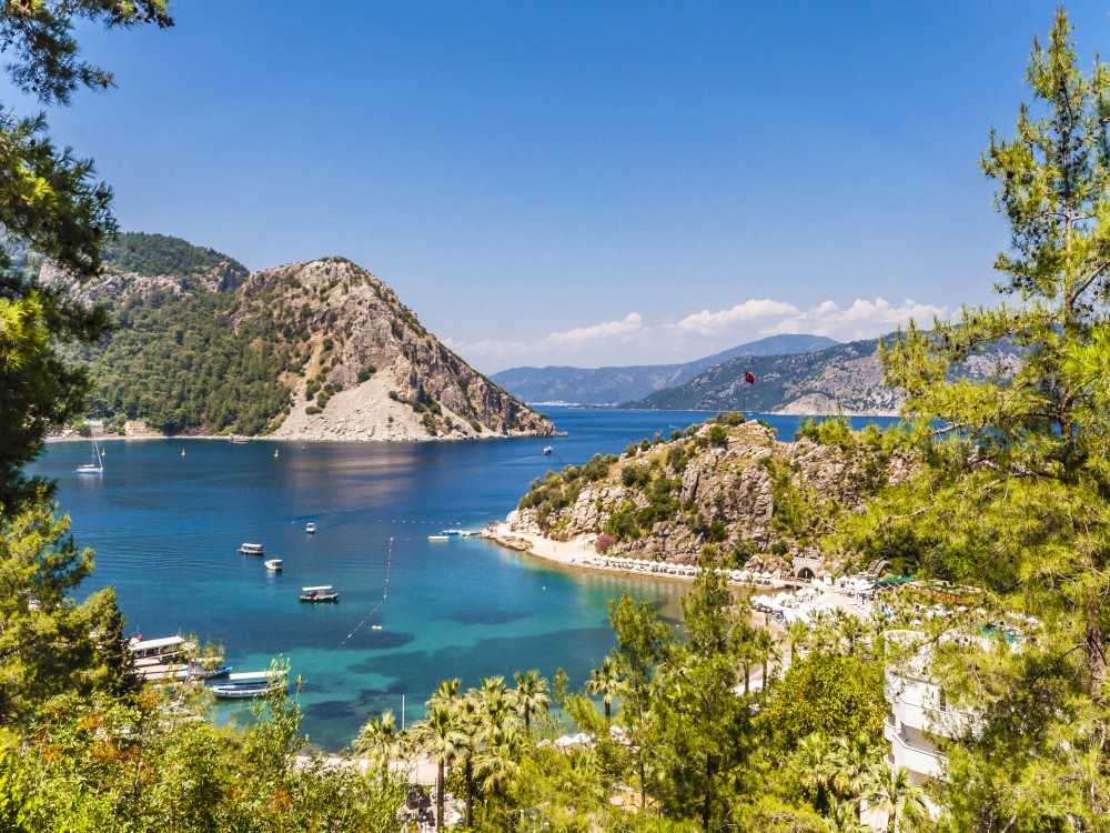 What are the beaches like in Marmaris?