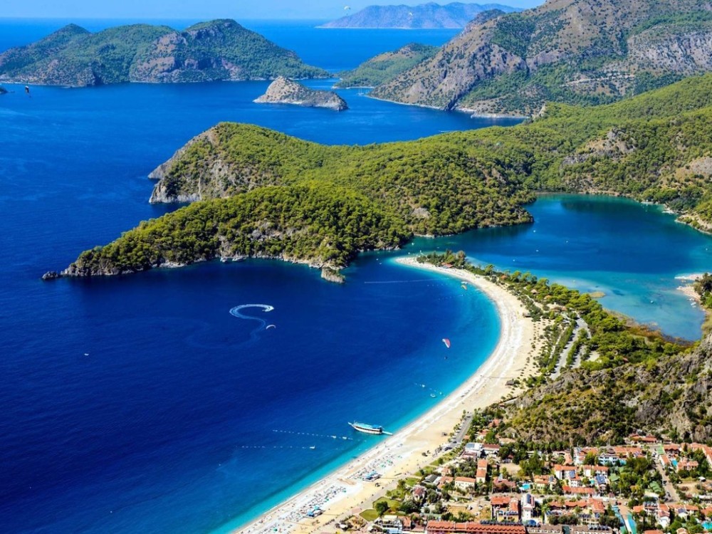 What Makes Ölüdeniz One of the Most Beautiful Beaches in the World?