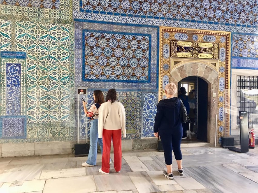 Istanbul's Treasures: Topkapi Palace and Harem Experience | ®ExcursionMania