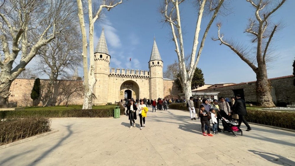 Istanbul's Treasures: Topkapi Palace and Harem Experience | ®ExcursionMania