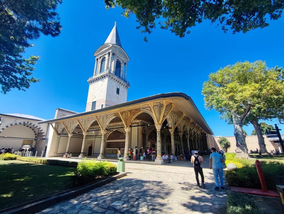 Istanbul's Treasures: Topkapi Palace and Harem Experience | ®ExcursionMania