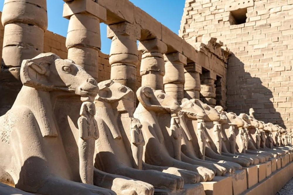From Hurghada: Historical Tour To Luxor W/Hotel Transfer | ®ExcursionMania