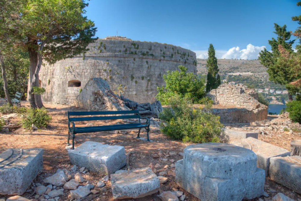 Dubrovnik: Game of Thrones Old Town and Lokrum Walking Tour | ®ExcursionMania