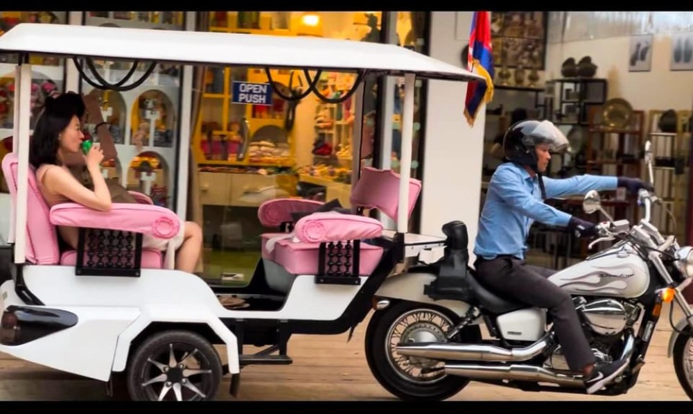 Street Food Tour And Phare Circus With Tuk-Tuk Transfers | ®ExcursionMania
