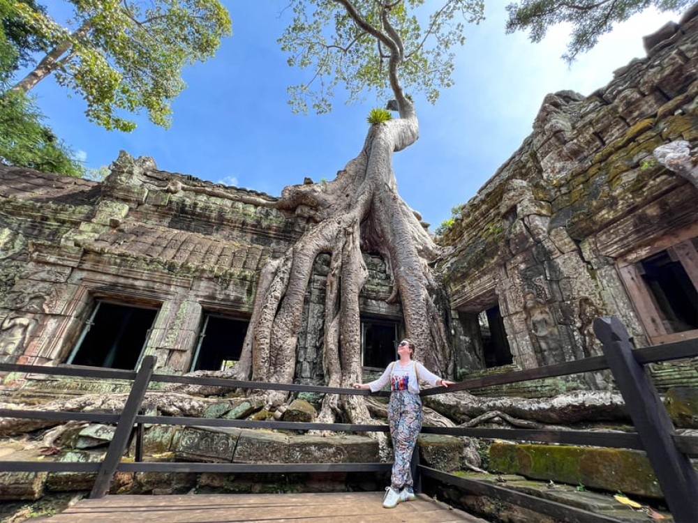 Explore Angkor Sunrise Small-Group Tour & Tonle Sap Sunset | ®ExcursionMania