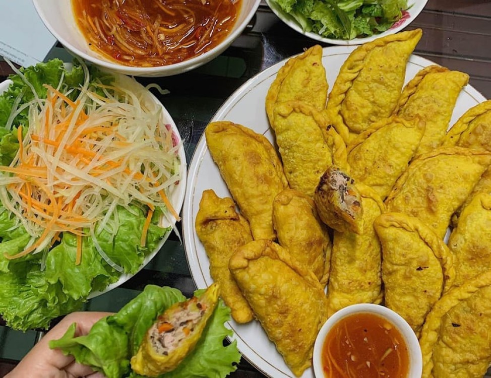 Hanoi: Small-Group Street Food Walking Tour | ®ExcursionMania
