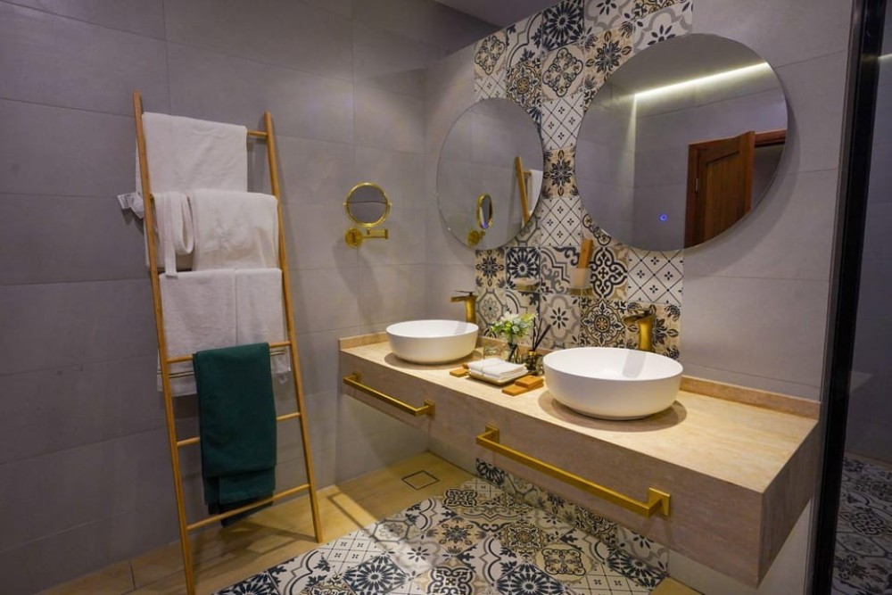Dubai: Al Marmoom Domes Desert Glamping & Dining Experience | ®ExcursionMania