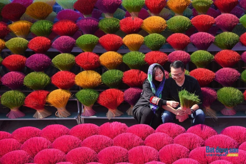 From Hanoi: Incense Village & Train Street Small Group Tour | ®ExcursionMania