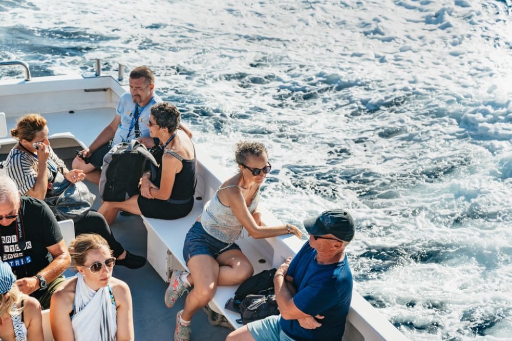 From Naples: Gulf of Naples & Capri Sightseeing Boat Tour | ®ExcursionMania