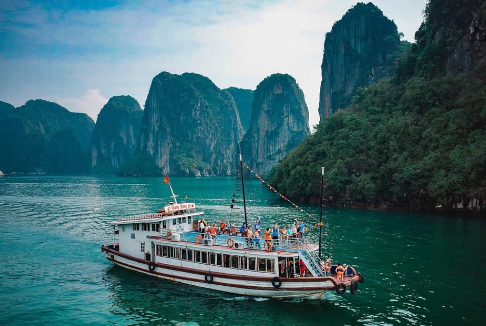 Hanoi Epic tour 6D5N Hanoi - Halong Bay - Ninh Binh - Sapa | ®ExcursionMania