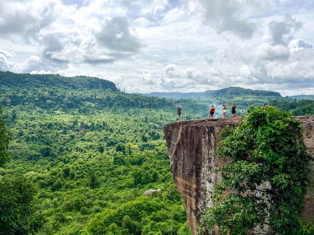 From Siem Reap: Private Phnom Kulen and Kampong Phluk Tour | ®ExcursionMania