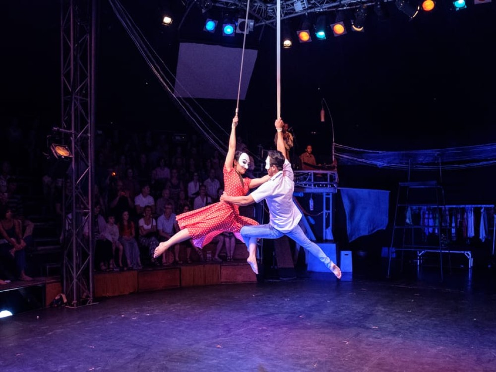 Siem Reap: Phare, Cambodian Circus with Tuk-Tuk Transfers | ®ExcursionMania
