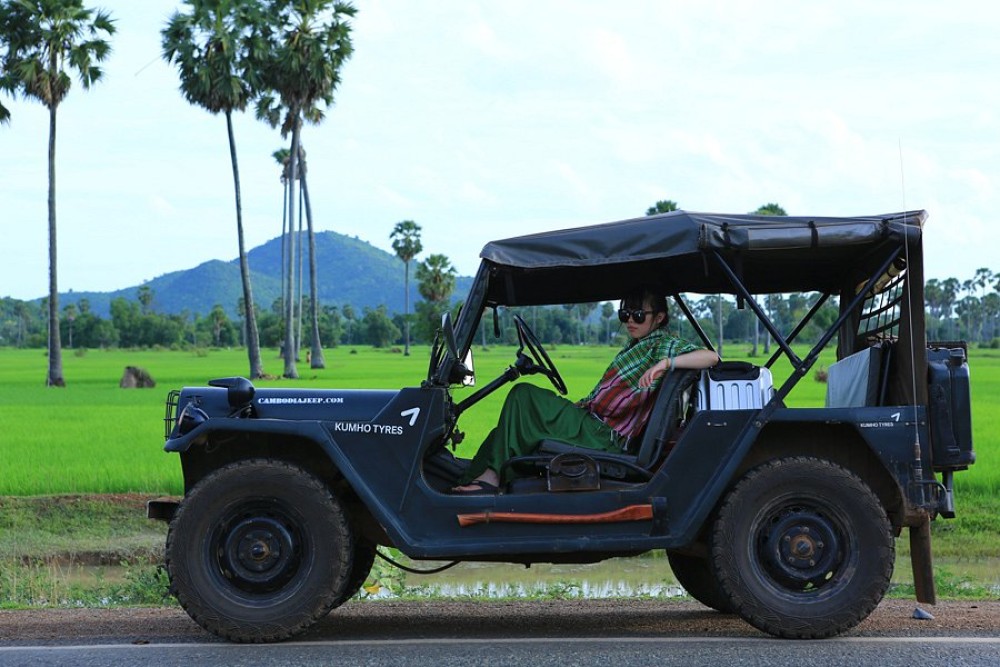 Siem Reap: Angkor Wat Sunrise And Market Tour By Jeep | ®ExcursionMania
