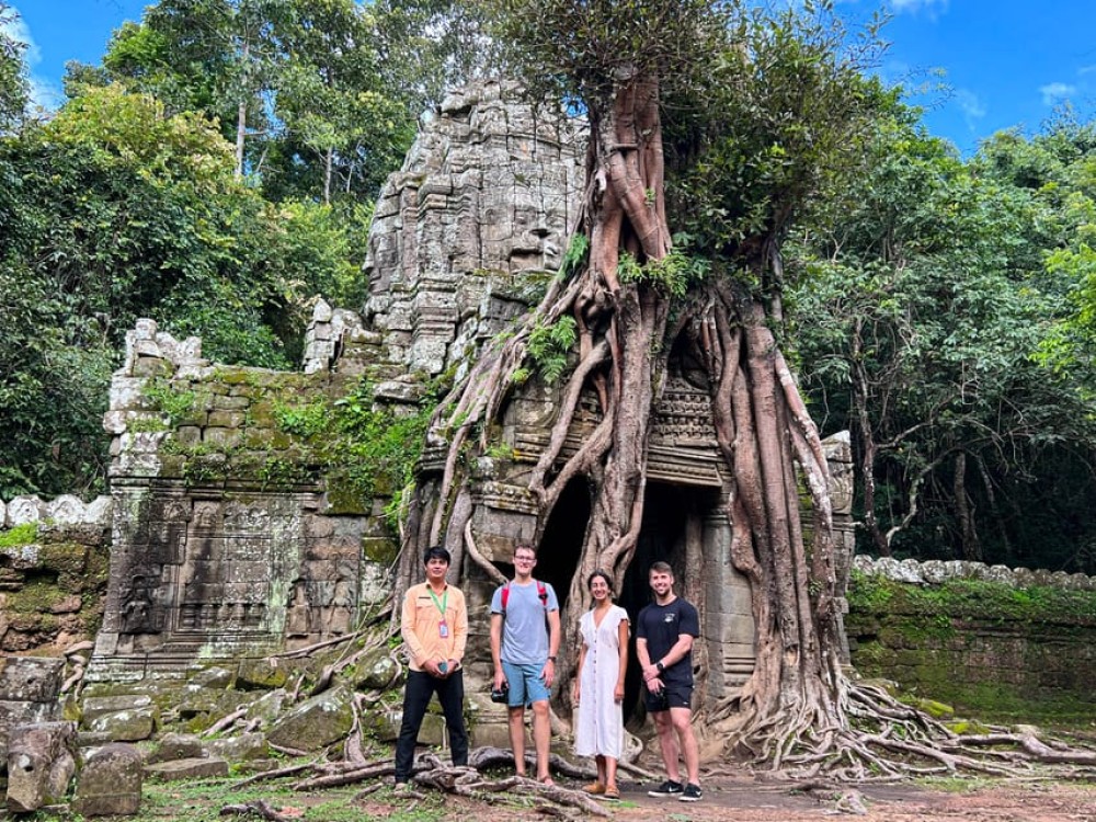 From Siem Reap: Angkor Wat and Floating Village 3-Day Trip | ®ExcursionMania