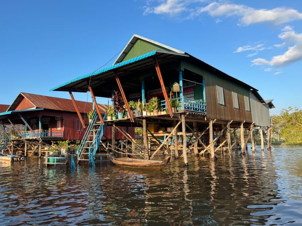 From Siem Reap: Angkor Wat and Floating Village 3-Day Trip | ®ExcursionMania