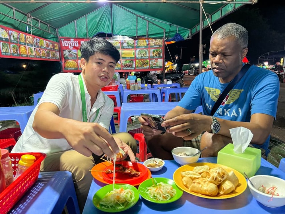Siem Reap: Tonle Sap and Kampong Phluk Tour with Street Food | ®ExcursionMania