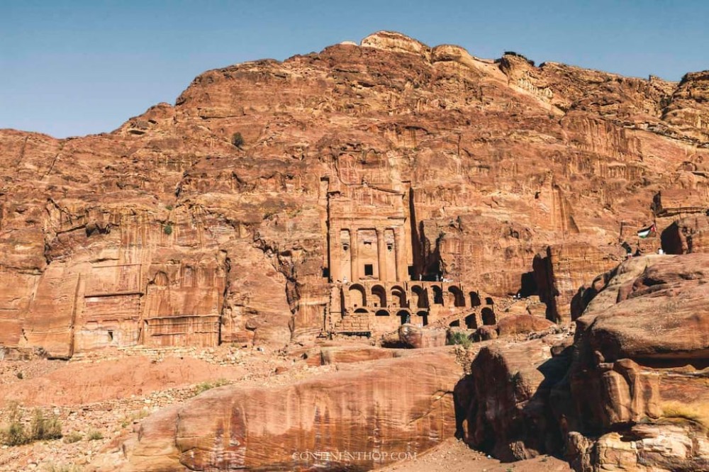 From Amman: Petra and Dead Sea Private Day Tour | ®ExcursionMania