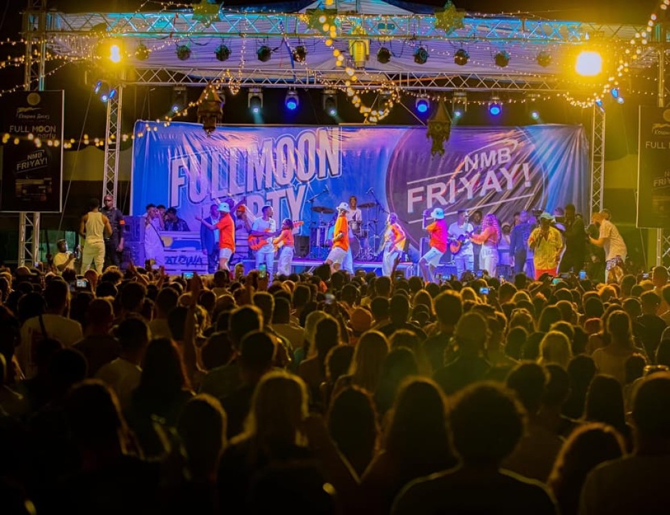 Zanzibar: Kendwa Full Moon Party Round-Trip Transfer | ®ExcursionMania