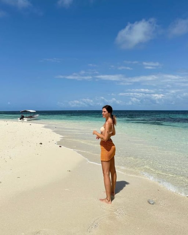 Pungume beach, sandbank BBQ and snorkeling | ®ExcursionMania