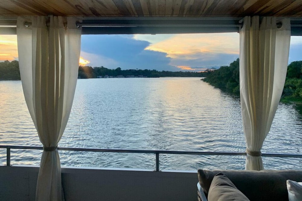 Boat Cruise : Luxury Sunset Cruise on The Zambezi Explorer | ®ExcursionMania