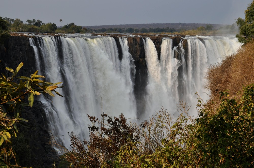 Victoria Falls: Private Guided Tour of the Falls | ®ExcursionMania