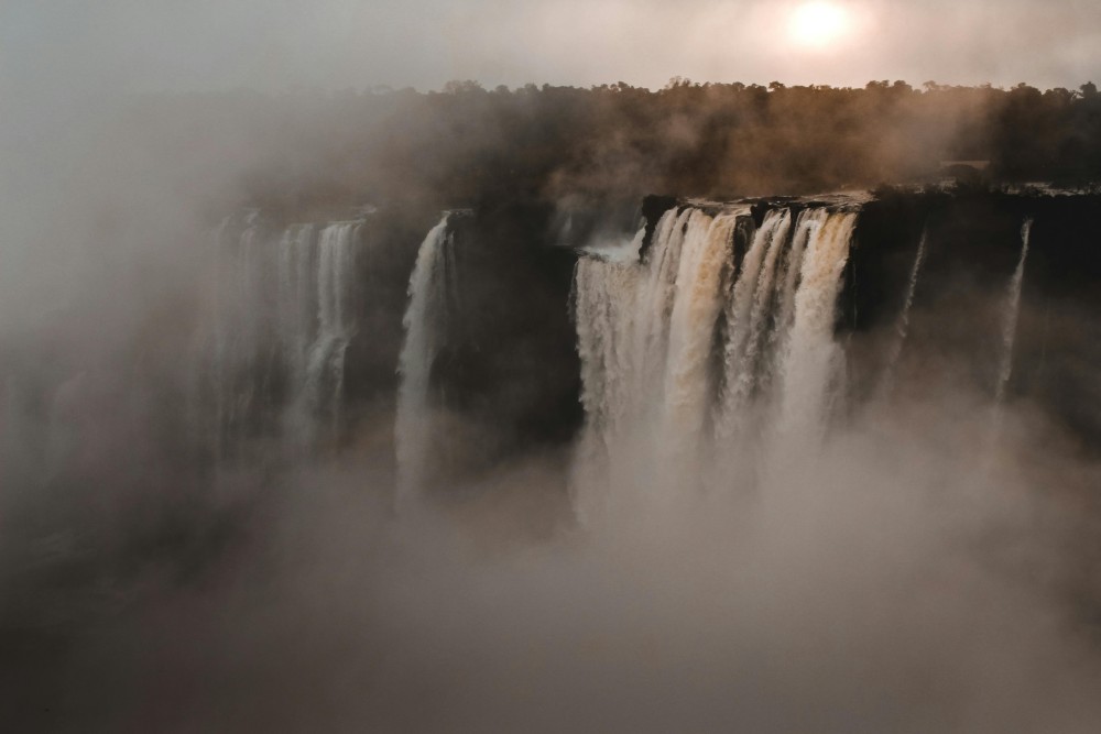 Victoria Falls: Private Guided Tour of the Falls | ®ExcursionMania