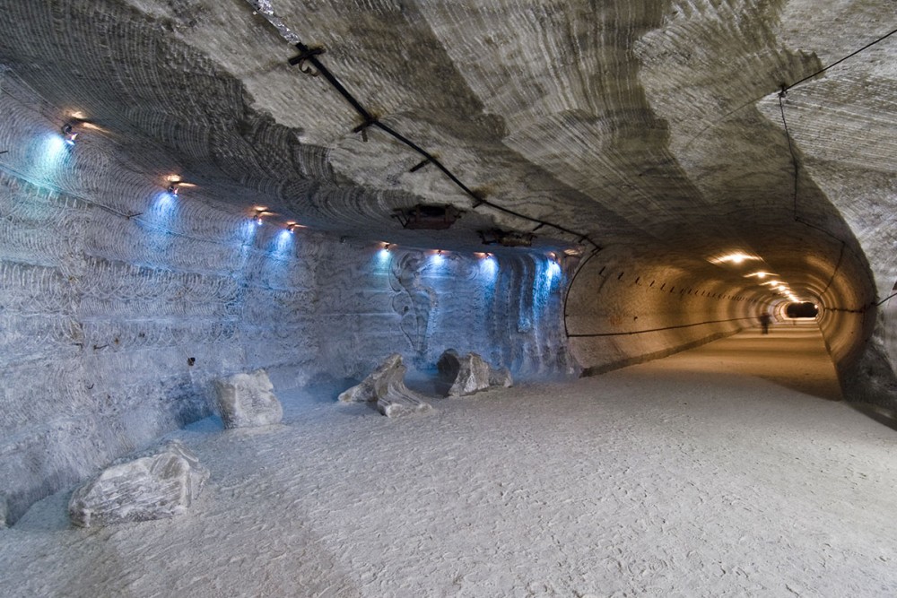 Explore the Salt Mines / City tour | ®ExcursionMania