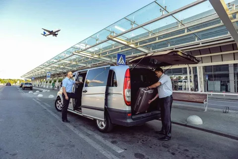 Transfer Airport - Hotel - Airport | ®ExcursionMania