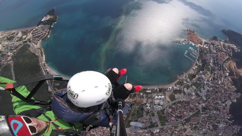 Paragliding Montenegro: Air Excursion Over Budva Old Town | ®ExcursionMania