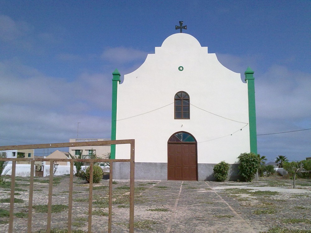 Island tour & cattle & Taste local flavors | ®ExcursionMania