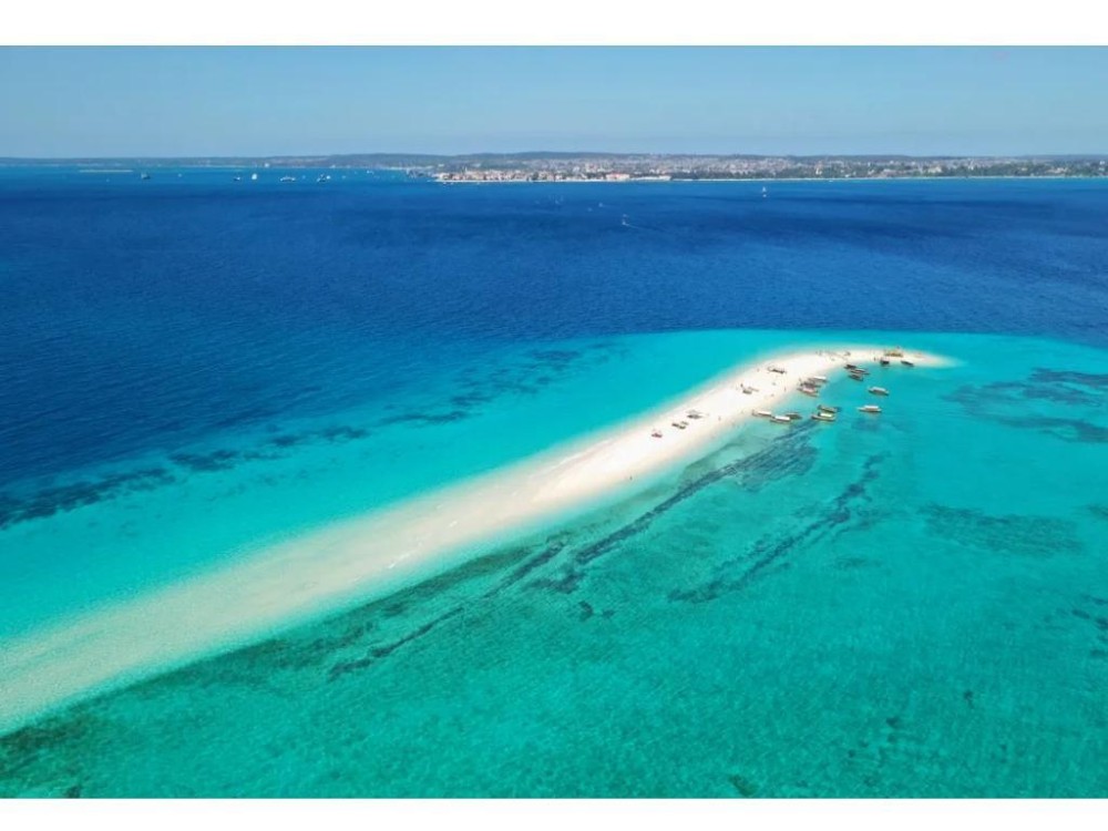 Zanzibar: Stone town and Nakupenda Sandbank Tour with Lunch | ®ExcursionMania