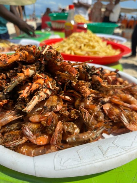 Zanzibar: Pungume Sandbank Sailboat Tour with BBQ Lunch | ®ExcursionMania