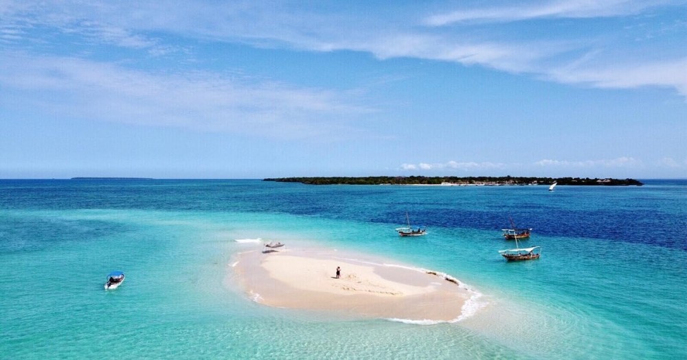 Zanzibar: Pungume Sandbank Sailboat Tour with BBQ Lunch | ®ExcursionMania