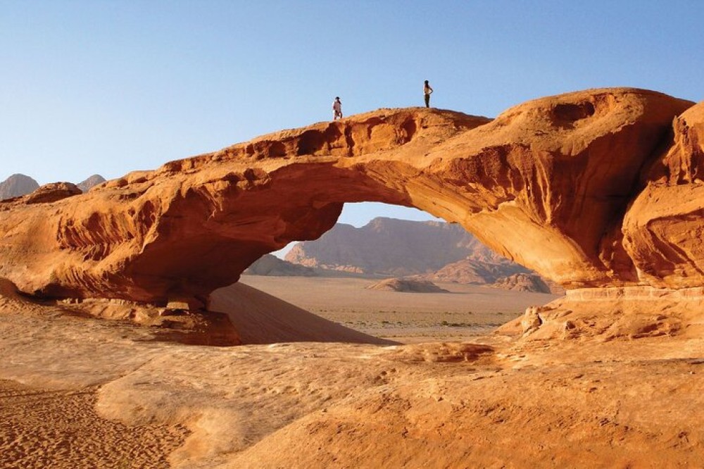 4-Days Tour of Jerash, Petra, Wadi Rum & Dead Sea from Amman | ®ExcursionMania