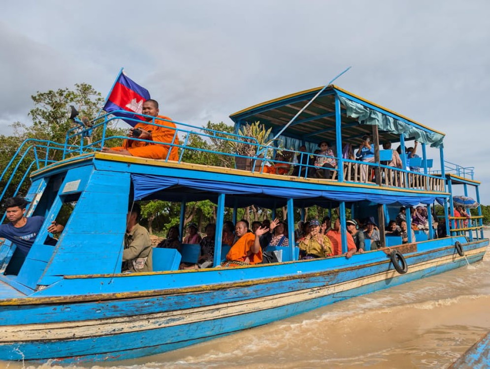 Discover the Enchantment of Chong Kneas Floating Village | ®ExcursionMania