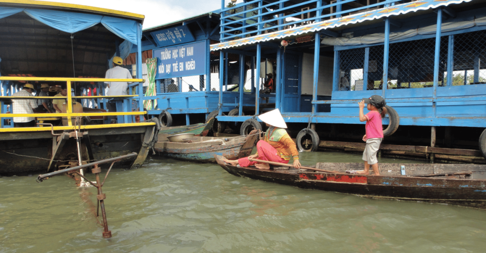 Angkor Wat: 2-Day Sunrise and Floating Village Tour | ®ExcursionMania