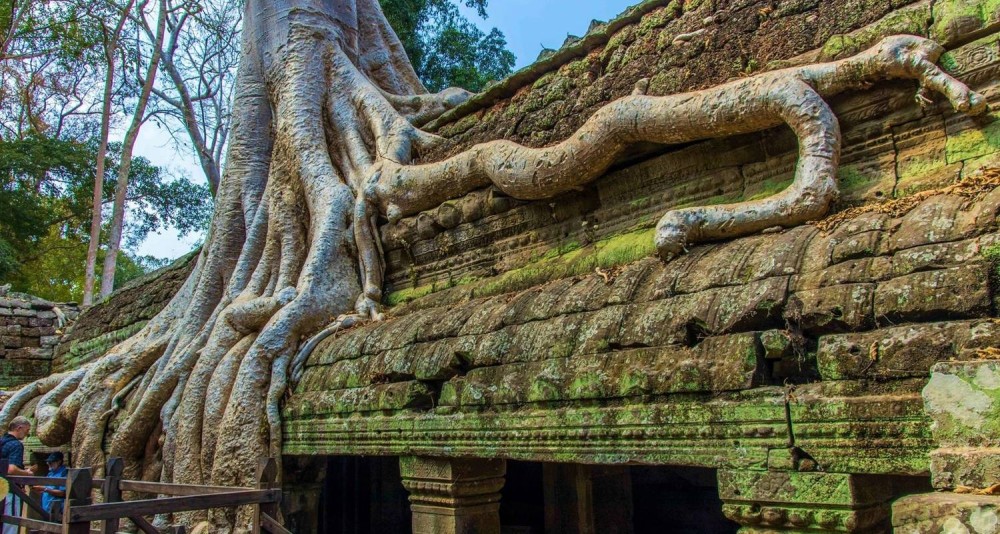 Siem Reap: Private 4-Day Angkor Wat and Phnom Kulen Tour | ®ExcursionMania