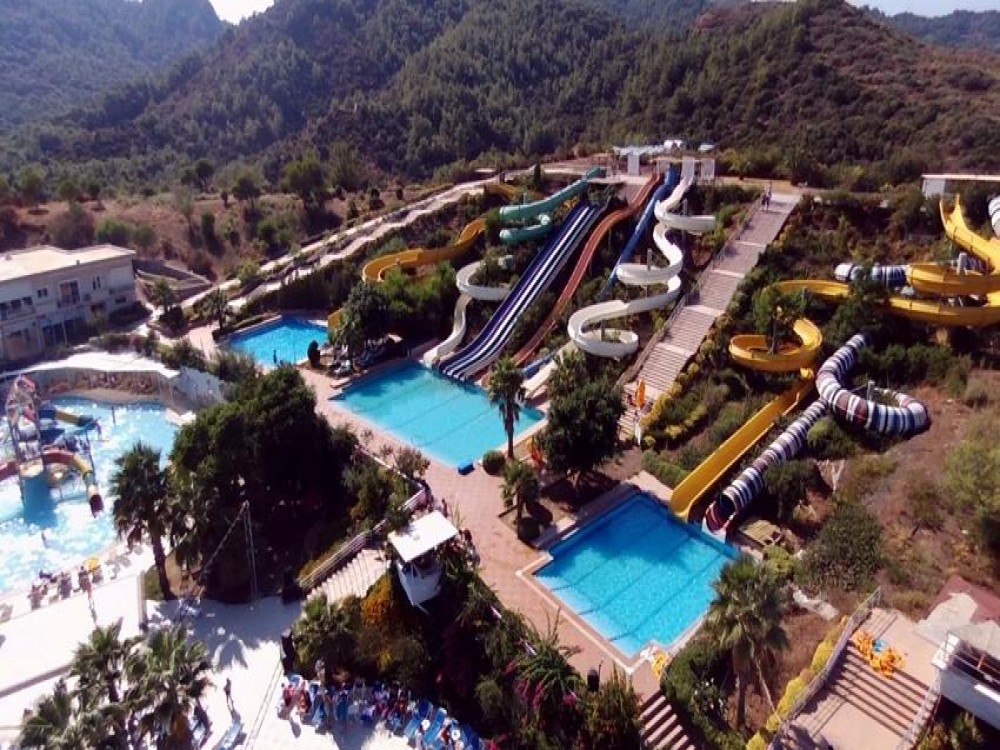 Icmeler Aqua Dream Experience: Water Park Entry & Hotel Transfers | ®ExcursionMania