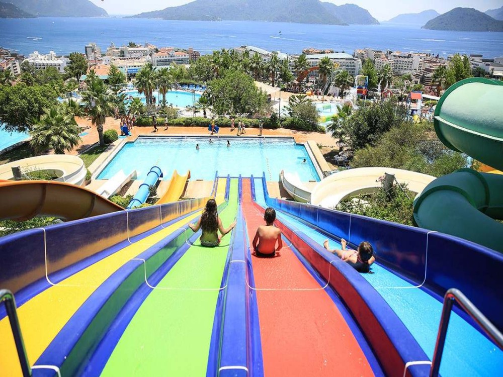 Icmeler Aqua Dream Experience: Water Park Entry & Hotel Transfers | ®ExcursionMania