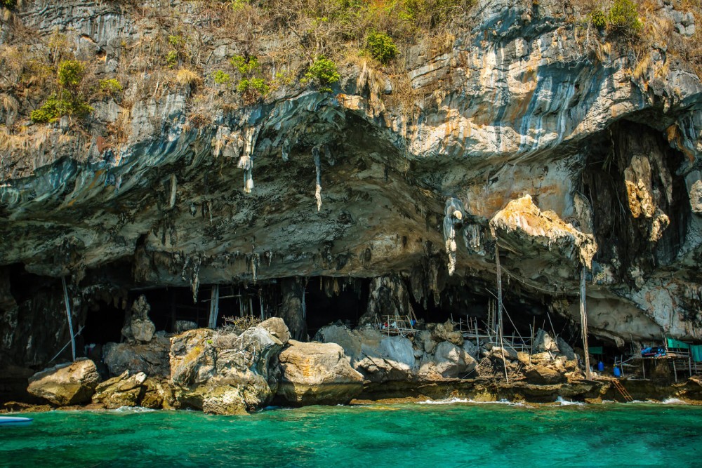 Zanzibar: Stone Town, Jozani Forest, Kuza Cave & The Rock | ®ExcursionMania