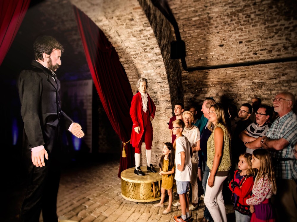 Vienna: Time Travel and Magic Vienna History Tour | ®ExcursionMania