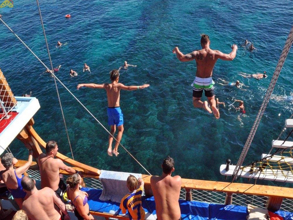 Fethiye Pirate Boat Trip: Sun Sea and Unforgettable Memories | ®ExcursionMania