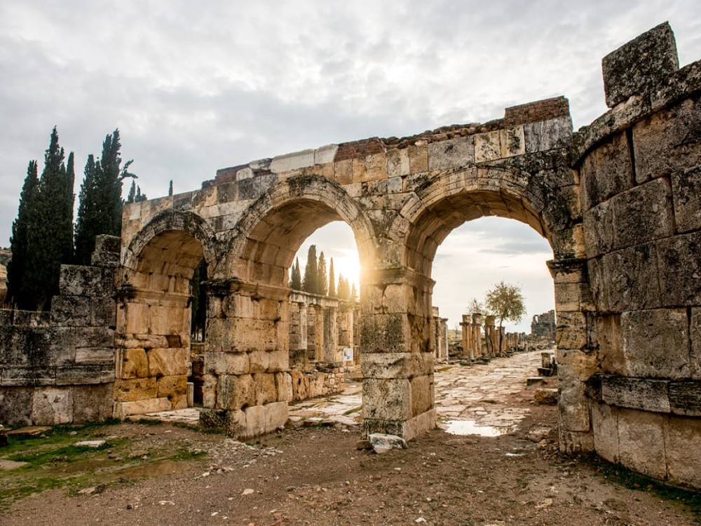 From Istanbul: Ephesus & Pamukkale 2-Day Trip with Flights | ®ExcursionMania