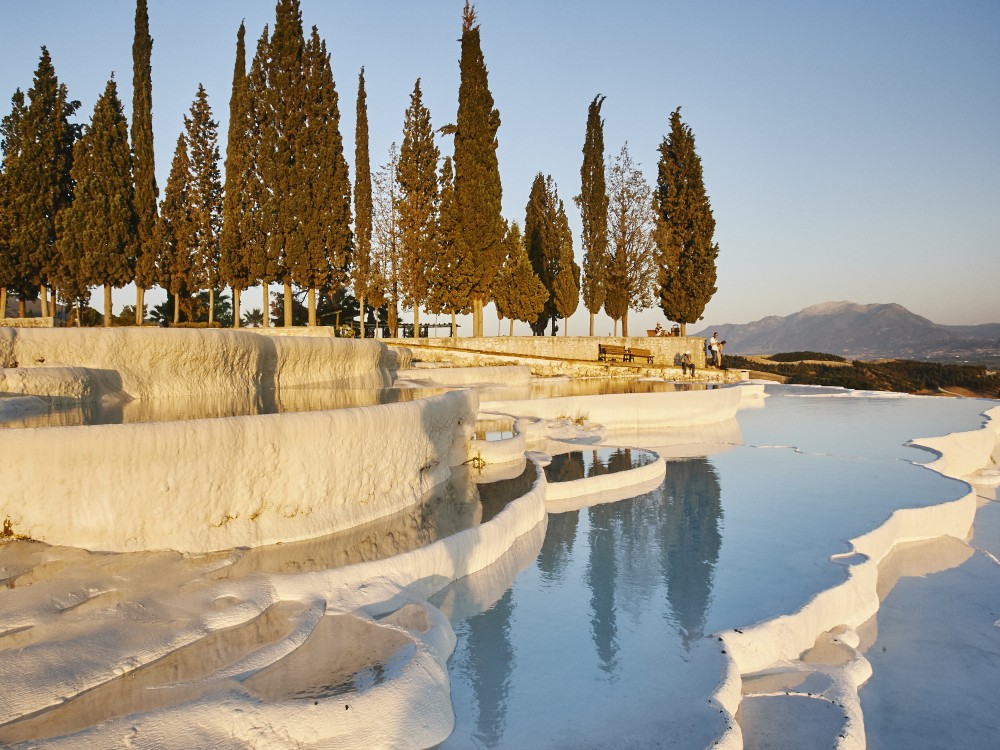 From Antalya: Full-Day Pamukkale & Hierapolis Tour w/Lunch | ®ExcursionMania