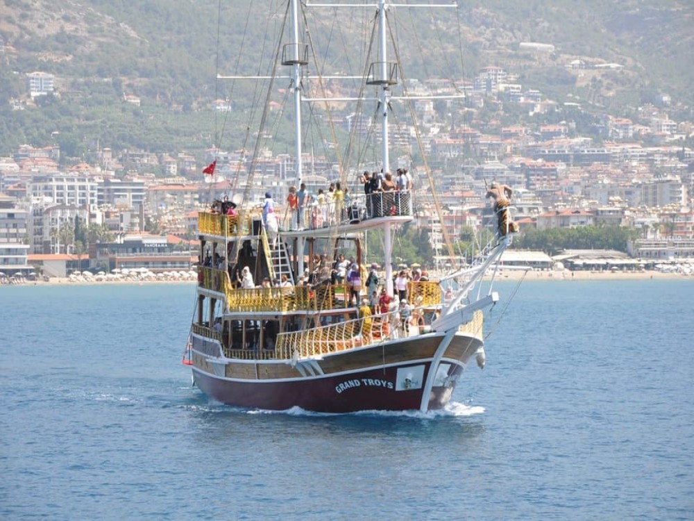 Image 4