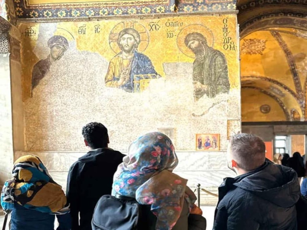Image 12