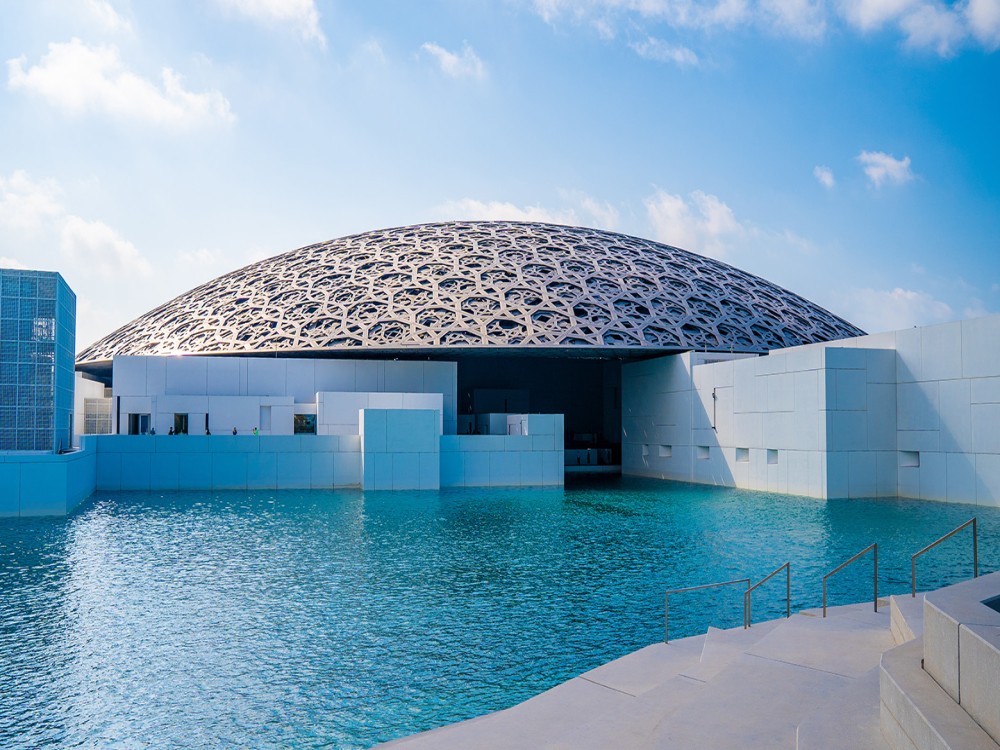 From Dubai: Abu Dhabi City Sightseeing & Sheikh Zayed Mosque | ®ExcursionMania
