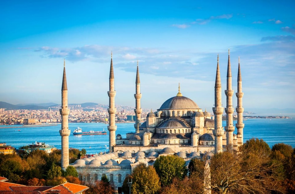 Istanbul's Gems: Blue Mosque Basilica Cistern and Grand Bazaar Tour | ®ExcursionMania