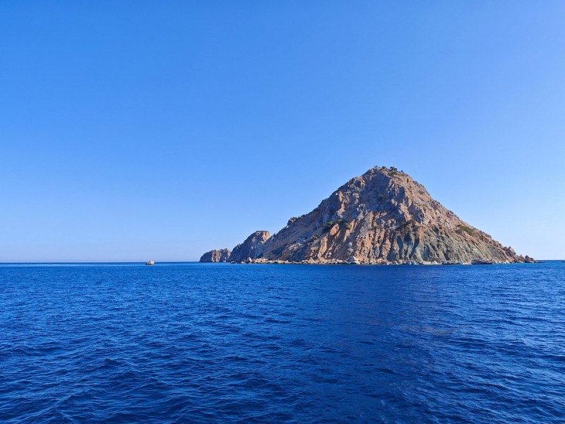 Antalya Suluada Island Boat Trip with Hotel Pickup & Lunch | ®ExcursionMania